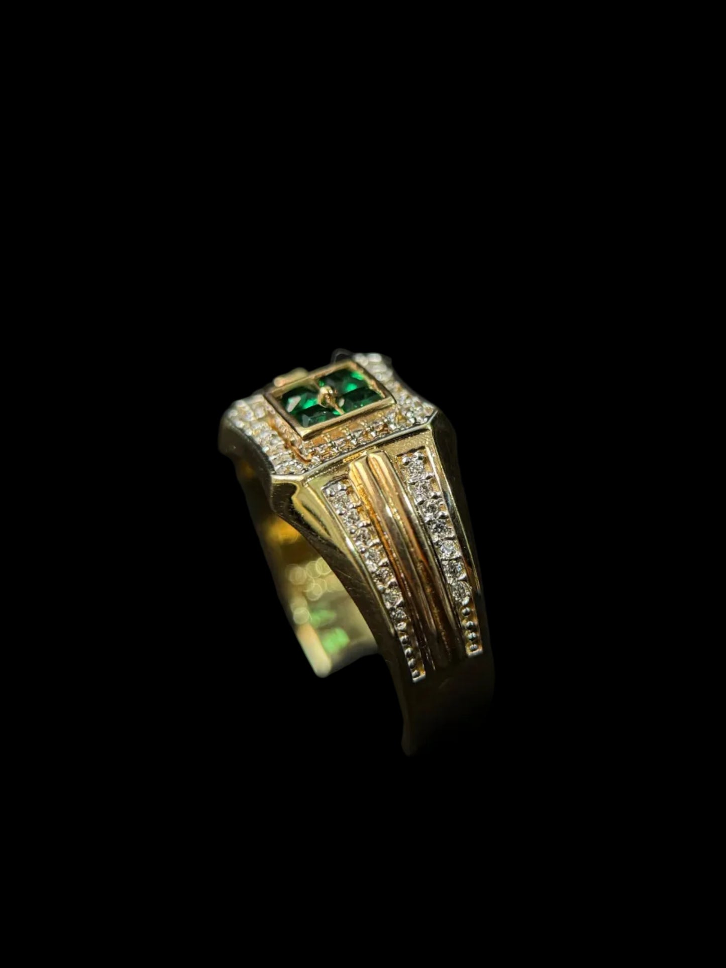 Anillo centro cuadradas/6.95g.