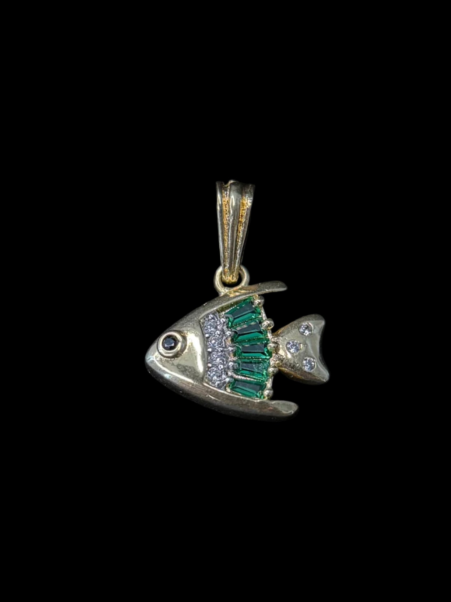 Dije pez/1.30g.