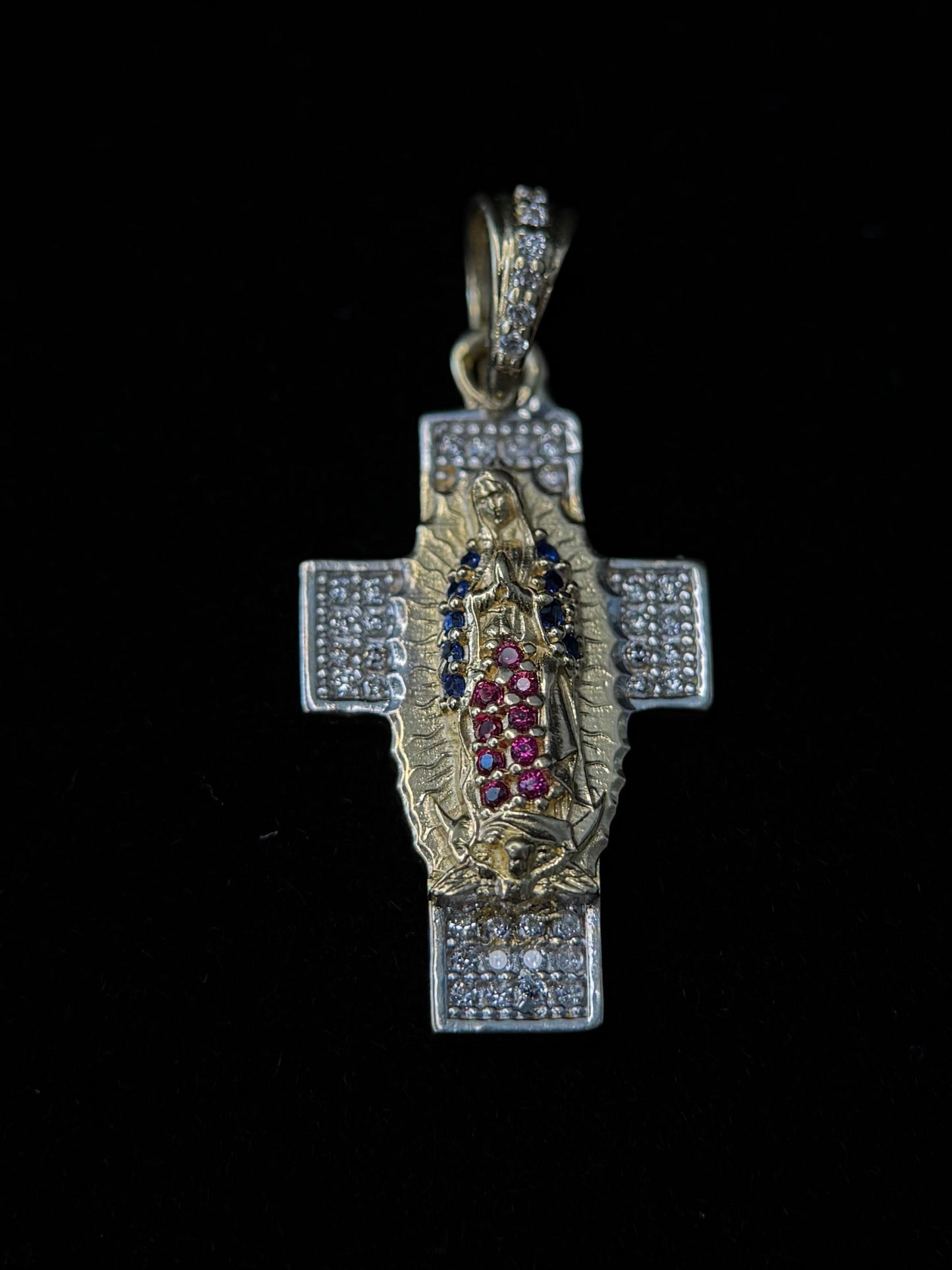 Cruz con guadalupe / 3.62g.